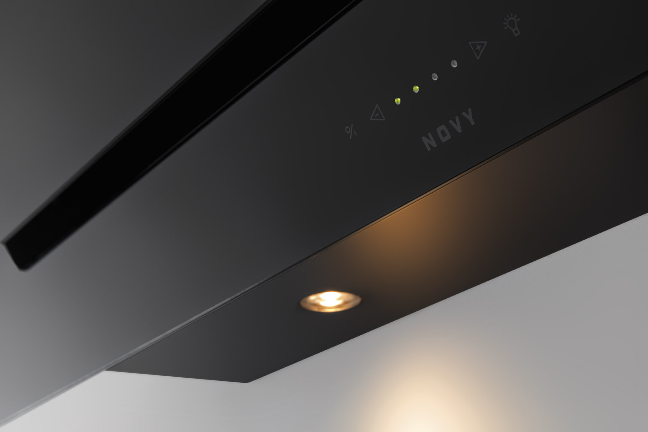 7853 Cappa da parete Novy Vision   